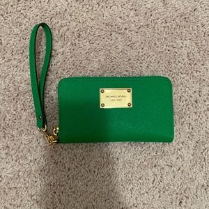 Michael Kors Wallet / Clutch